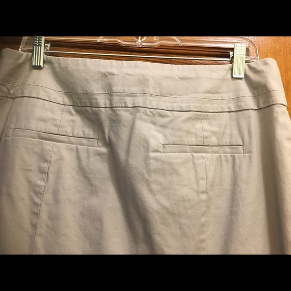 Ann Taylor Loft Pencil Skirt - Picture 7 of 7